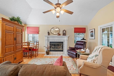 7909 Woodland Dr, North Richland Hills, TX 76182 - photo 7