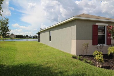 A very well-maintained yard!!