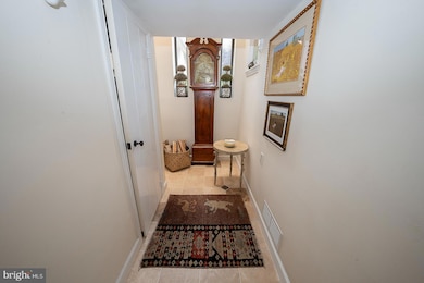 8 Sugar Knoll Dr unit 8, Devon, PA 19333 - photo 7