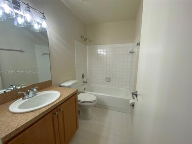 unlisted-address, Davie, FL 33314 - photo 4