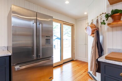 8 Camp St, Essex Junction, VT 05452 - photo 7