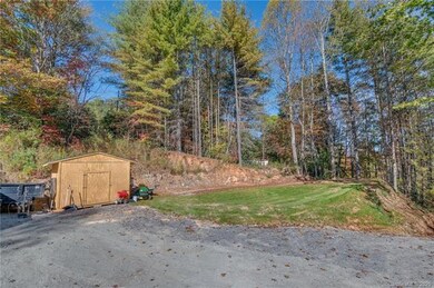 485 Little Lake Dr, Hendersonville, NC 28739 - photo 7