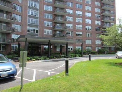 Imperial Towers unit 15, Chestnut Hill, MA 02467 - photo 3