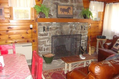 20 6th St, Hawley, PA 18428 - photo 3