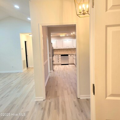 170 Bridle Path Cir unit 8, Pinehurst, NC 28374 - photo 5