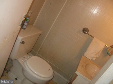 4205 Nicholas Ave, Baltimore, MD 21206 - photo 6