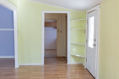 418 W Austin St, Bellville, TX 77418 - photo 7