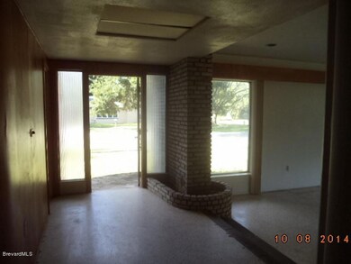 201 front entry looking toward street