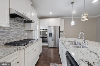 22308 Sweet Pepperbush Aly, Clarksburg, MD 20871 - photo 4