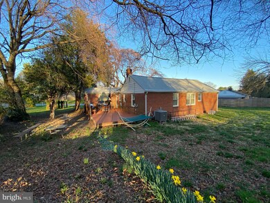 13218 Bregman Rd, Silver Spring, MD 20904 - photo 5