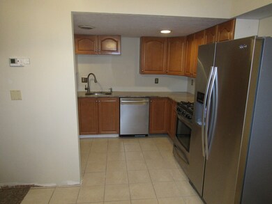 36 Meadow Pond Dr unit K, Leominster, MA 01453 - photo 5