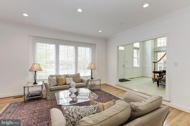 8313 Turnberry Ct, Potomac, MD 20854 - photo 4