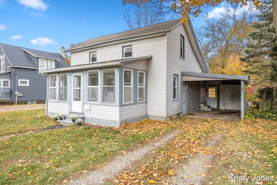 225 E Franklin St, Otsego, MI 49078 - photo 2