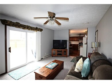 609 Hollywood Ave, Sheffield Lake, OH 44054 - photo 5