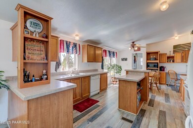 990 W Valleri Ann Rd, Paulden, AZ 86334 - photo 7