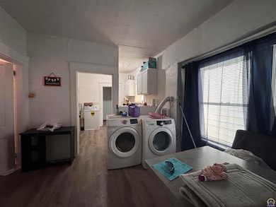 216 SE Lake St, Topeka, KS 66607 - photo 4