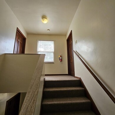 1147IntHall