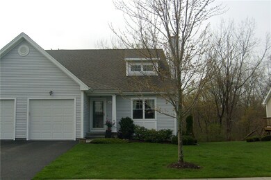 Beautifully maintained complex