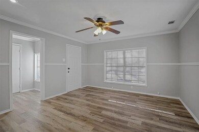 1415 N Luckett St, Sherman, TX 75090 - photo 6