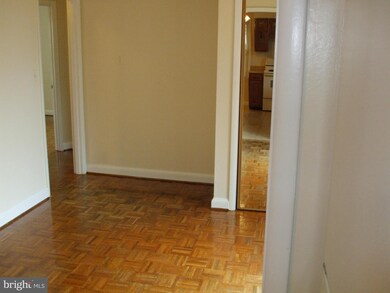 5506 Decatur St, Hyattsville, MD 20781 - photo 3