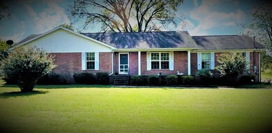 119 Lindbergh Ln, Shelbyville, TN 37160 - photo 2