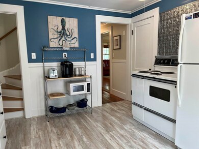 646 N Main St, Wolfeboro, NH 03894 - photo 4