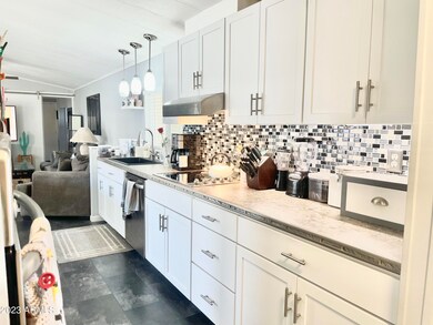 35KITCHENSIDE