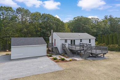 207 Thorndike Rd, Weare, NH 03281 - photo 5