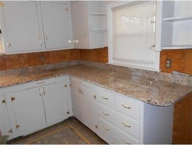 198 Coburn Ave, Worcester, MA 01604 - photo 6