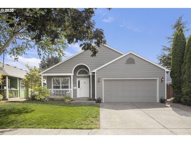 856 SW 12th St, Troutdale, OR 97060 - photo 3