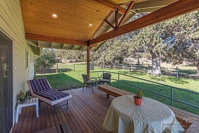 62635 Waugh Rd, Bend, OR 97701 - photo 3