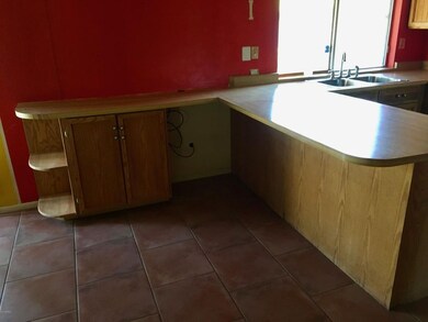 Kitchen.Dining