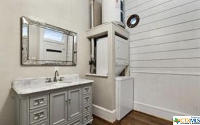 202 N Lbj Dr unit 207, San Marcos, TX 78666 - photo 6