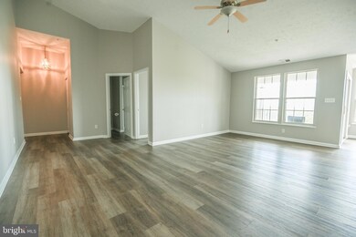 697 Winding Stream Way unit 303, Odenton, MD 21113 - photo 3