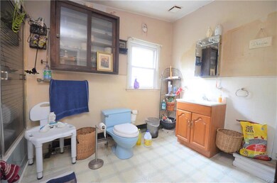 1277 Quakertown Ave unit 18, Pennsburg, PA 18073 - photo 6