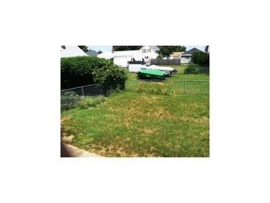 68 Oakdale Ave unit 2, Manchester, NH 03103 - photo 2