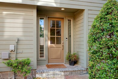 622 Rutland St unit C, Houston, TX 77007 - photo 2