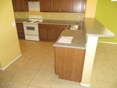023-326517-Kitchen1