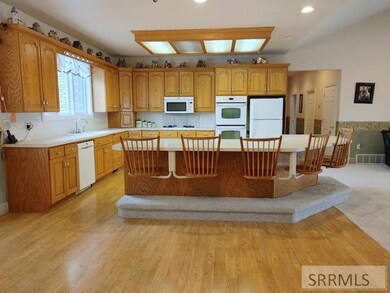 832 W 100 N, Blackfoot, ID 83221 - photo 5