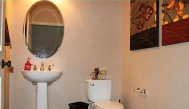 4445 Owens St unit 103, Corona, CA 92883 - photo 3