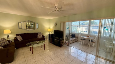 705 Lori Dr unit 309, Palm Springs, FL 33461 - photo 5