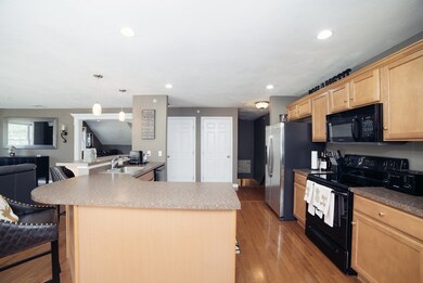 507 Hampton Way unit 507, Abington, MA 02351 - photo 6