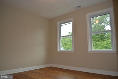 5935 The Alameda, Baltimore, MD 21239 - photo 4