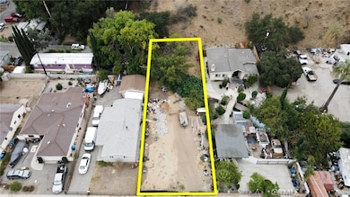 Outlines are approximations