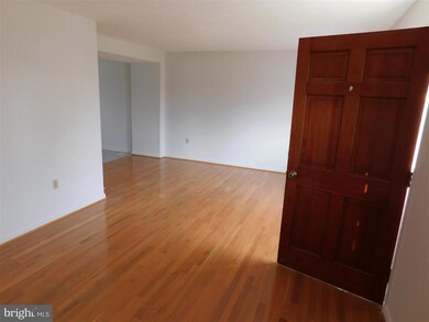 384 Aileen Ave unit 384, Strasburg, VA 22657 - photo 4