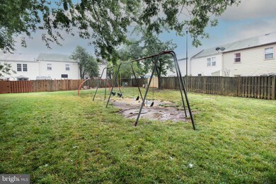 9098 Bonham Cir, Manassas, VA 20110 - photo 4