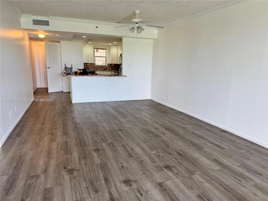 3100 W Rolling Hills Cir unit 310, Davie, FL 33328 - photo 7