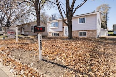 6435 Dawn Way, Inver Grove Heights, MN 55076 - photo 3