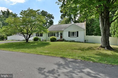 1240 Benn Ln, Warminster, PA 18974 - photo 3