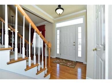 Entry/Foyer.